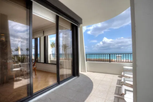 Dunster House Palm Beach Unit 2a photo 26