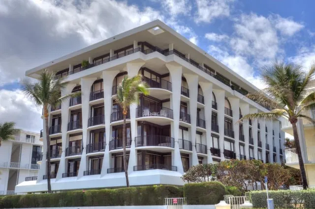Dunster House Palm Beach Unit 2a photo 29