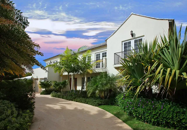 111 Seagate Road