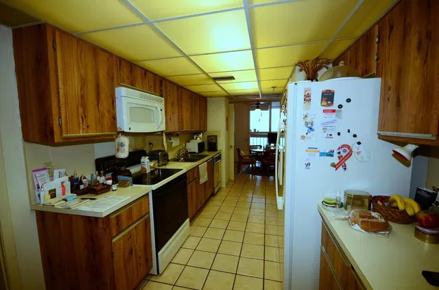 Waterview Towers Unit 1403 photo 6