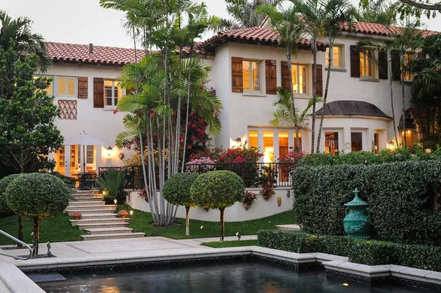 196 Banyan Road