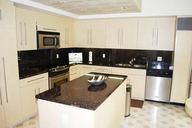 L'Ermitage Palm Beach Unit 101 photo 8