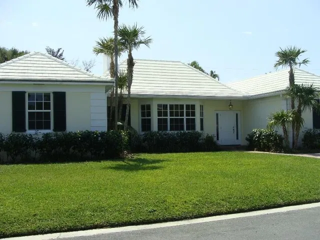 230 Plantation Road