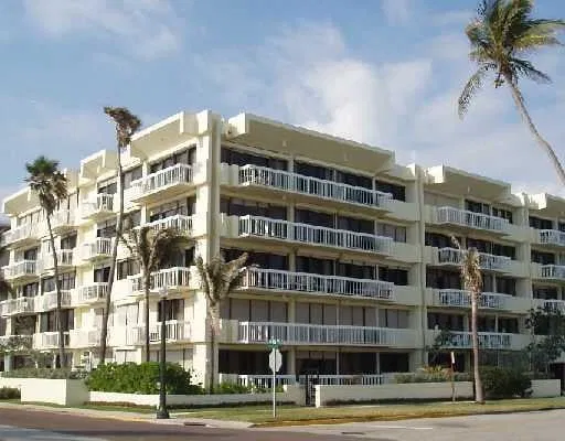 330 S Ocean Drive #1c