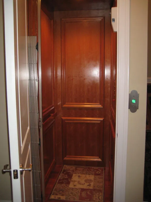 Hamilton Place Unit Unit O photo 4