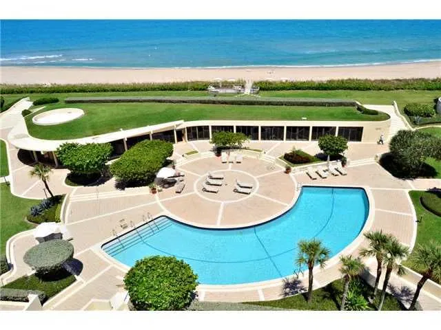 2660 S Ocean Boulevard #703w