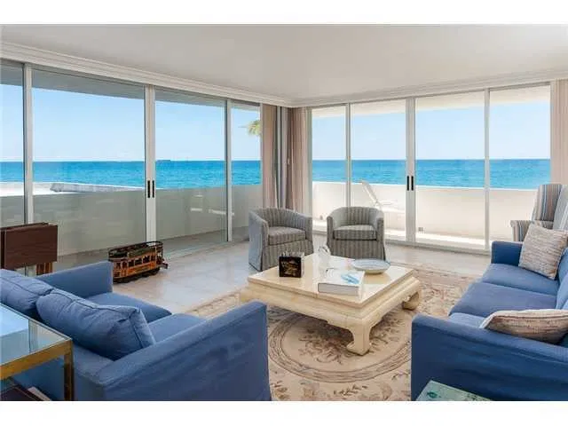 100 Sunrise Avenue #202e
