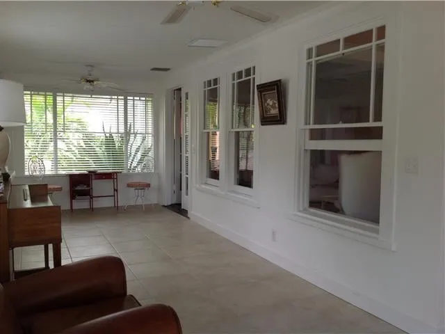 NOMAR West Palm Beach Residence photo 14