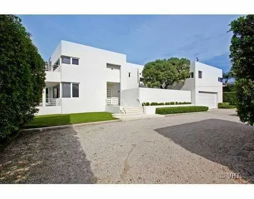 1600 N Ocean Boulevard