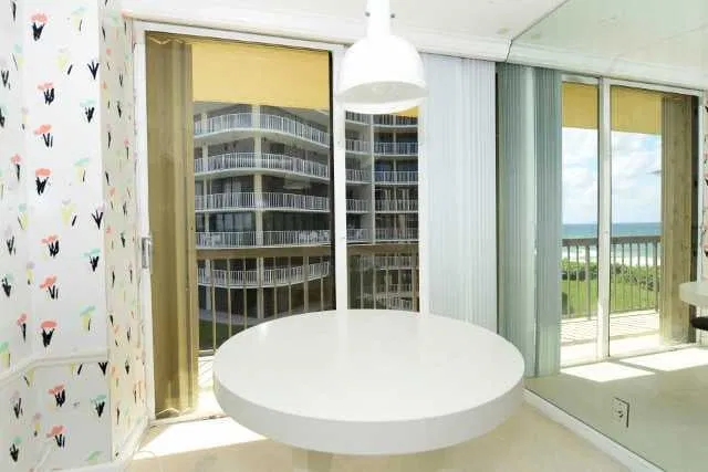 Emeraude Palm Beach Unit 303 photo 9