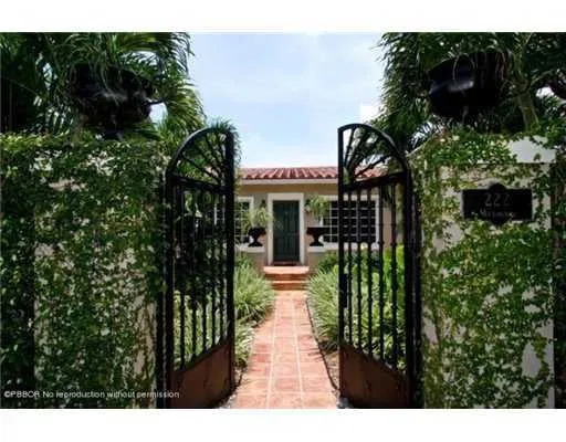 222 Mockingbird Trail