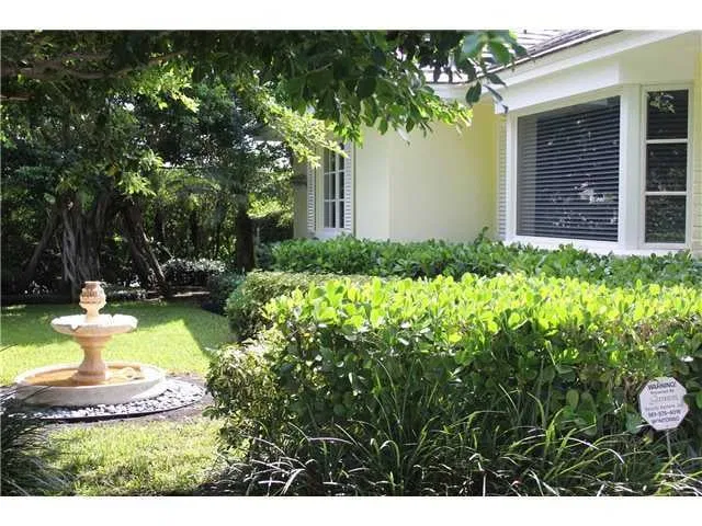 304 Plantation Road