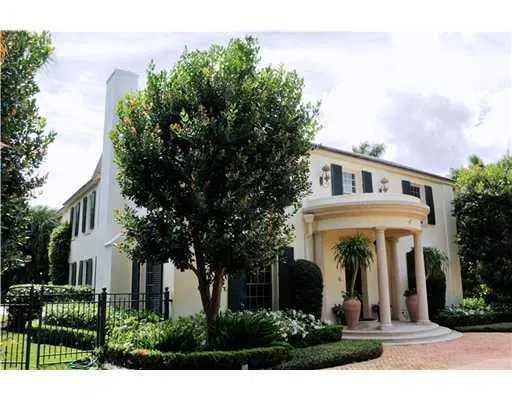 246 Emerald Lane