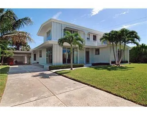 205 Jamaica Lane