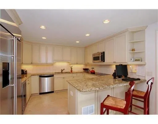 One Royal Palm Way Palm Beach Unit F4 photo 5