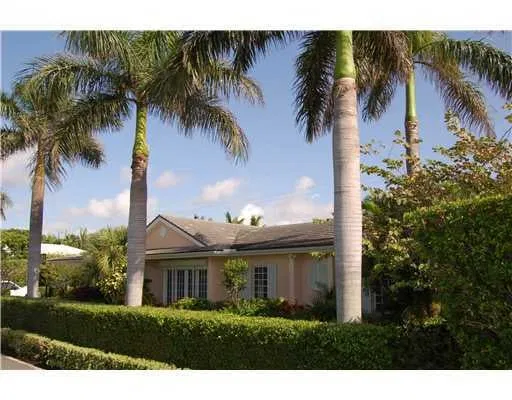 221 El Dorado Lane