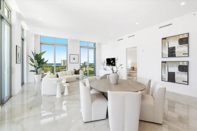 Royal Palm Residences Boca Raton Unit 901 photo 4