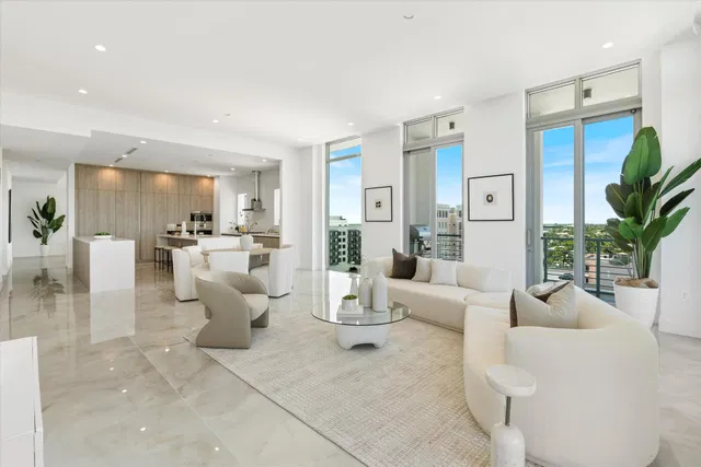 Royal Palm Residences Boca Raton Unit 901 photo 5