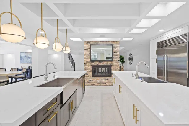 Boca Bath & Tennis Residence photo 11