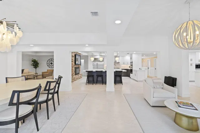 Boca Bath & Tennis Residence photo 15
