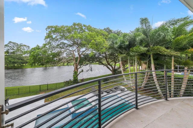 Boca Bath & Tennis Residence photo 41