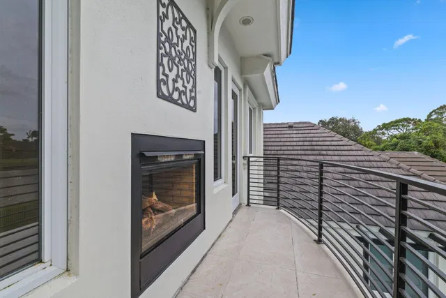 Boca Bath & Tennis Residence photo 42