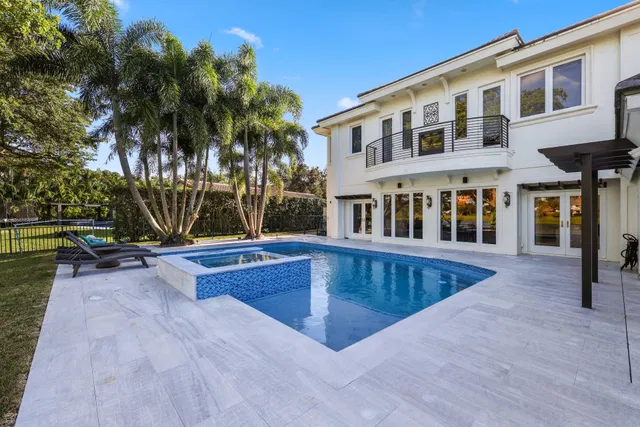 Boca Bath & Tennis Residence photo 65