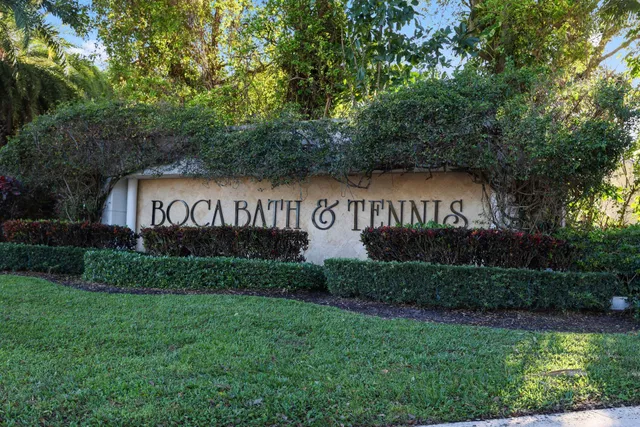 Boca Bath & Tennis Residence photo 78