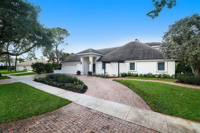 Boca Bath & Tennis Residence photo 82