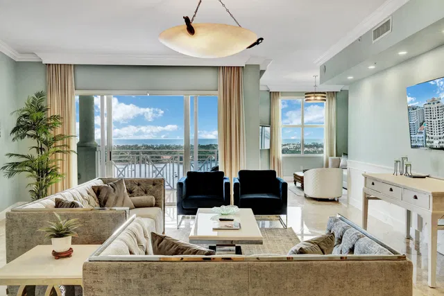 Esplanade Grande Unit 1502 photo 8