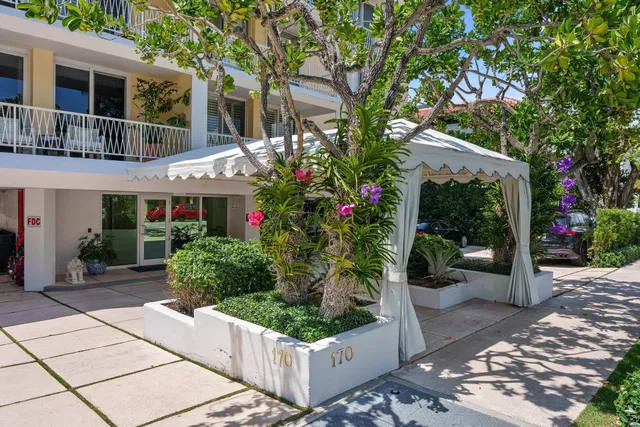 170 Chilean Avenue #6b