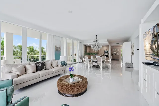 Azure Palm Beach Gardens Unit 301 photo 7
