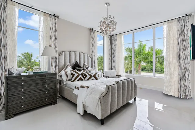 Azure Palm Beach Gardens Unit 301 photo 13