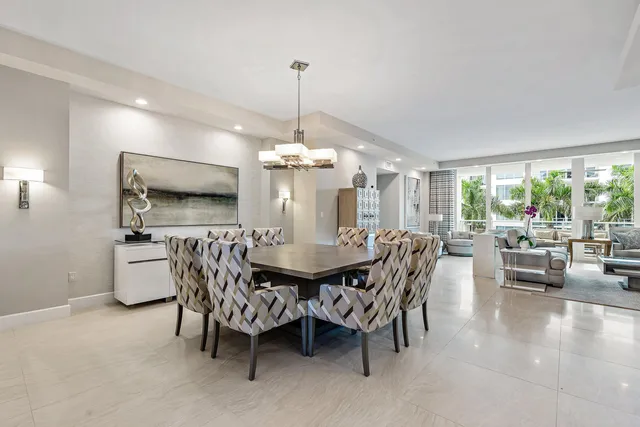 Azure Palm Beach Gardens Unit 302 photo 6