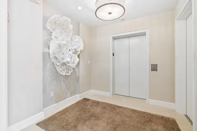 Azure Palm Beach Gardens Unit 302 photo 14