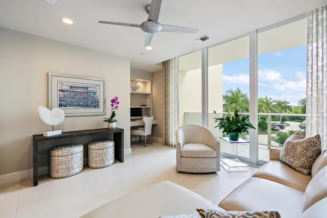 Azure Palm Beach Gardens Unit 302 photo 17