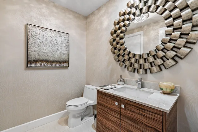 Azure Palm Beach Gardens Unit 302 photo 18
