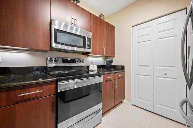 Residences at Midtown Palm Beach Gardens Unit 1308 photo 11