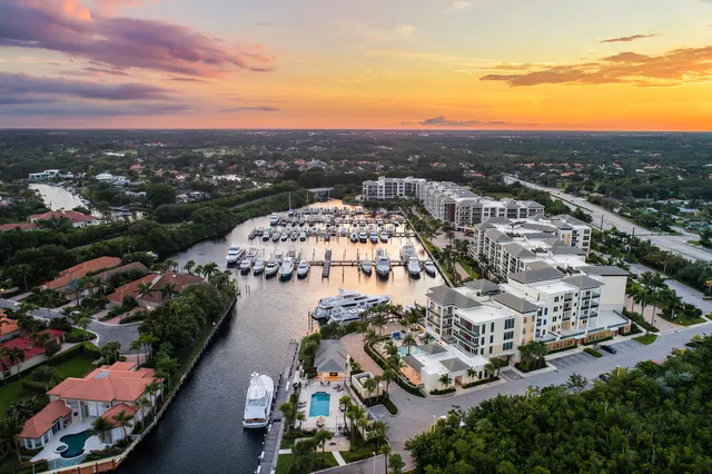 Azure Palm Beach Gardens Unit 507 photo 3