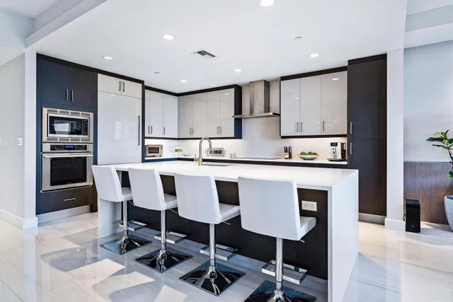 Azure Palm Beach Gardens Unit 507 photo 7