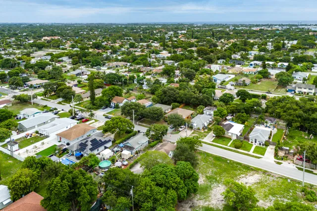 Downtown Delray Beach Residence photo 31