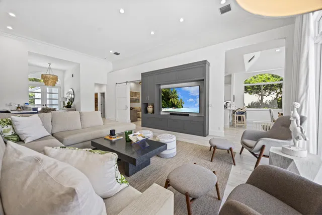 Admirals Cove Residence photo 5