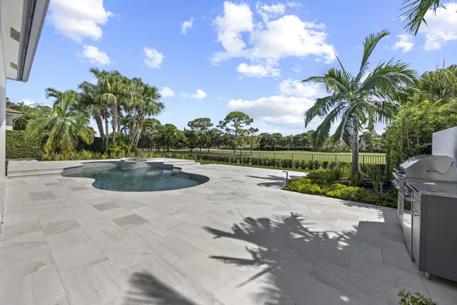 Admirals Cove Residence photo 21