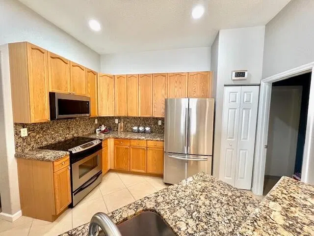 Residence photo 20