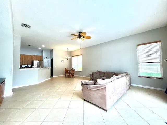 Residence photo 22