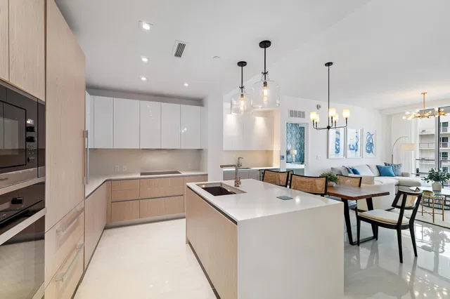 Amrit Ocean Resort & Residences Unit H-1710 photo 7