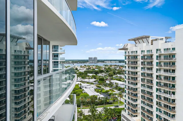 Amrit Ocean Resort & Residences Unit H-1710 photo 23