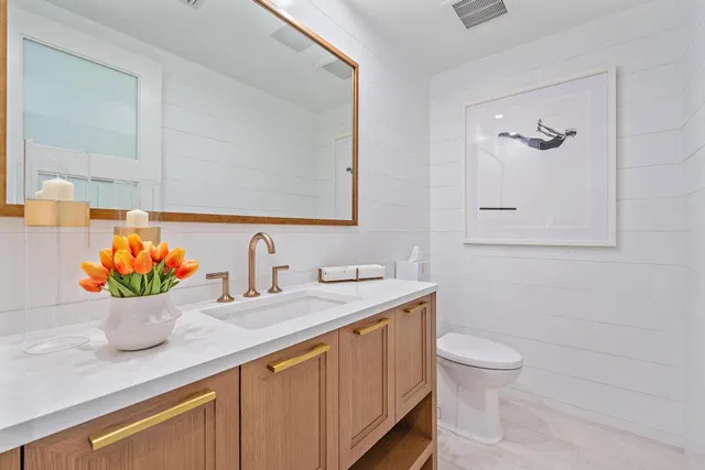 Via Delfino Condominium Unit 1903 photo 25
