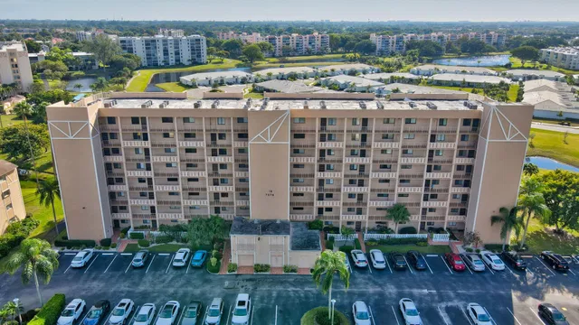  Unit 407 photo 13