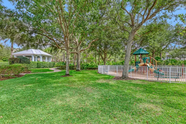 Botanica Residence photo 32